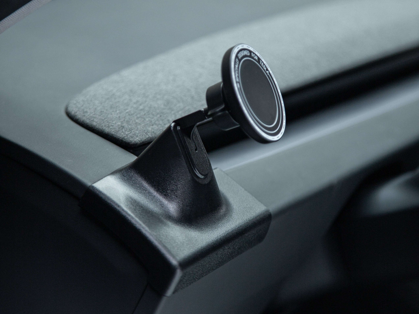 model-3-2017-2023-y-dashboard-air-vent-phone-holder-mount-magsafe-drop-down-copy