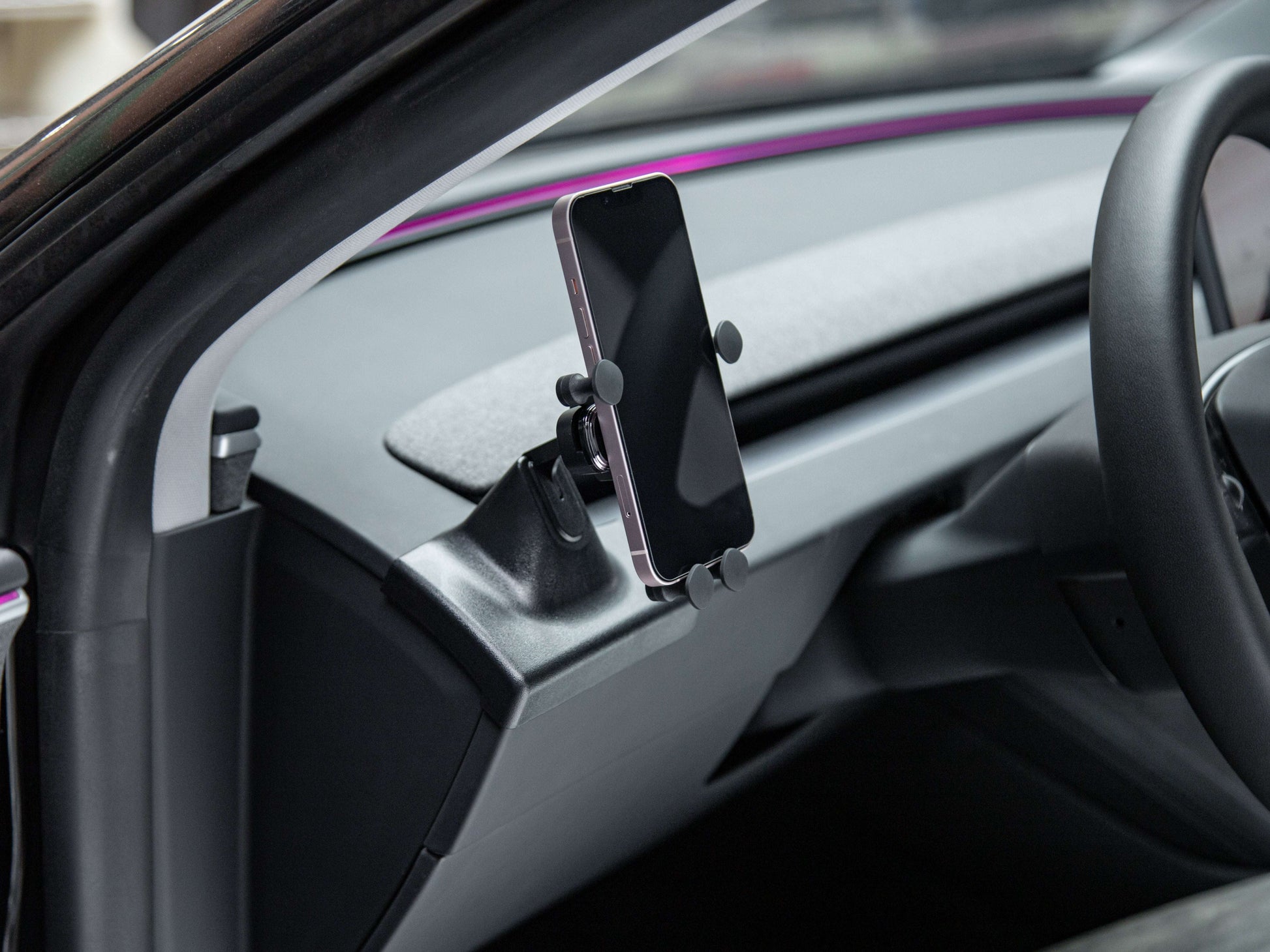 model-3-2017-2023-y-dashboard-air-vent-phone-holder-mount-magsafe-drop-down-copy