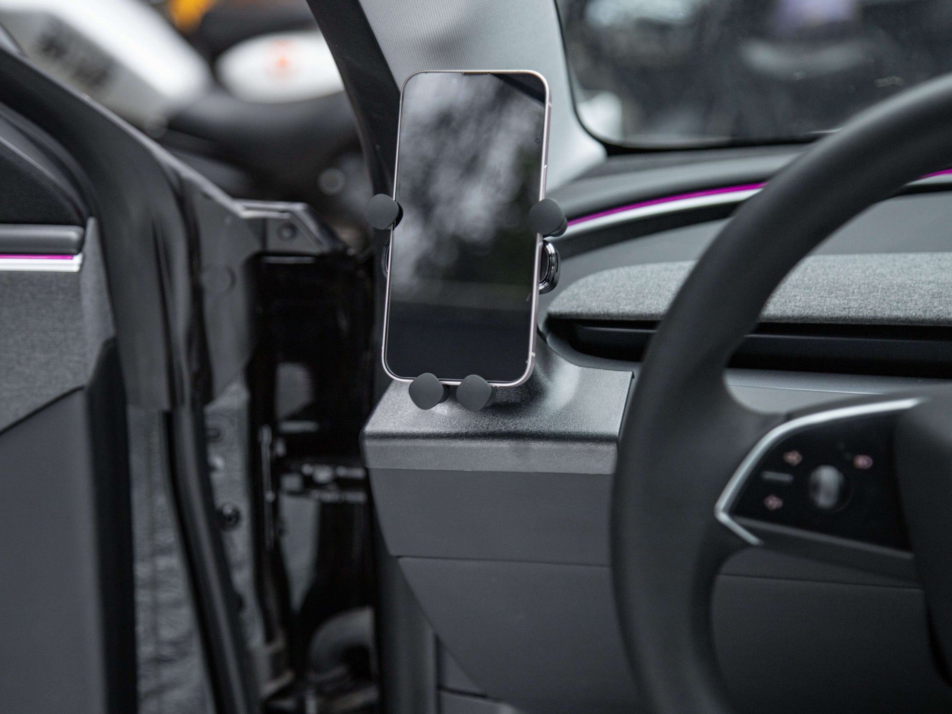 model-3-2017-2023-y-dashboard-air-vent-phone-holder-mount-magsafe-drop-down-copy