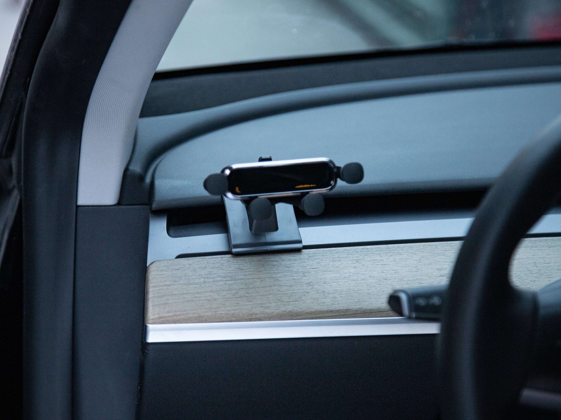 model-3-2017-2025-y-dashboard-air-vent-phone-holder-mount-magsafe-drop-down