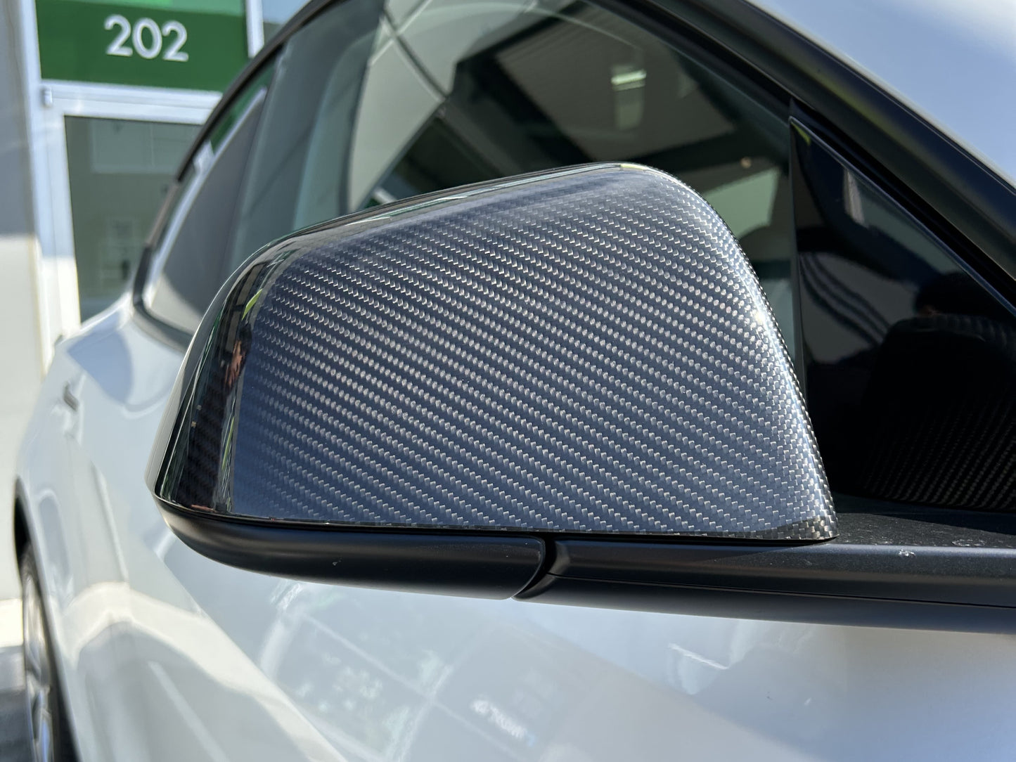 Model 3/Y: Real Carbon Fibre Side View Mirror Covers (2PCs)