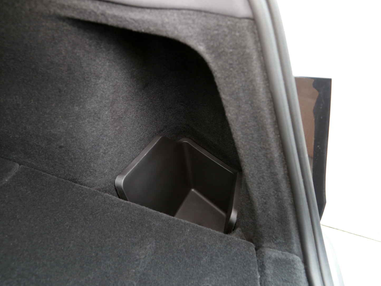 Model Y Juniper 2026+: Rear Trunk Side Storage Bins + Flocked Lids (4 PCs)