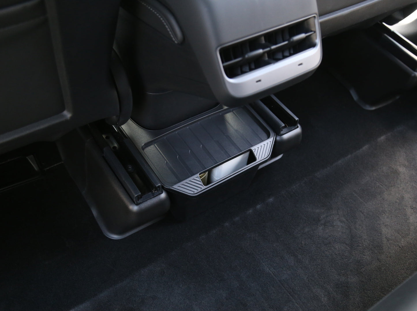 Model Y: Rear Passenger Centre Console Storage Bin