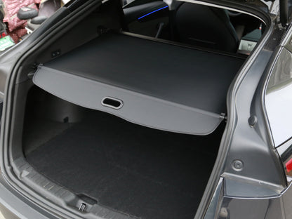 Model Y Juniper 2026+: Retractable Privacy Trunk Screen Cover