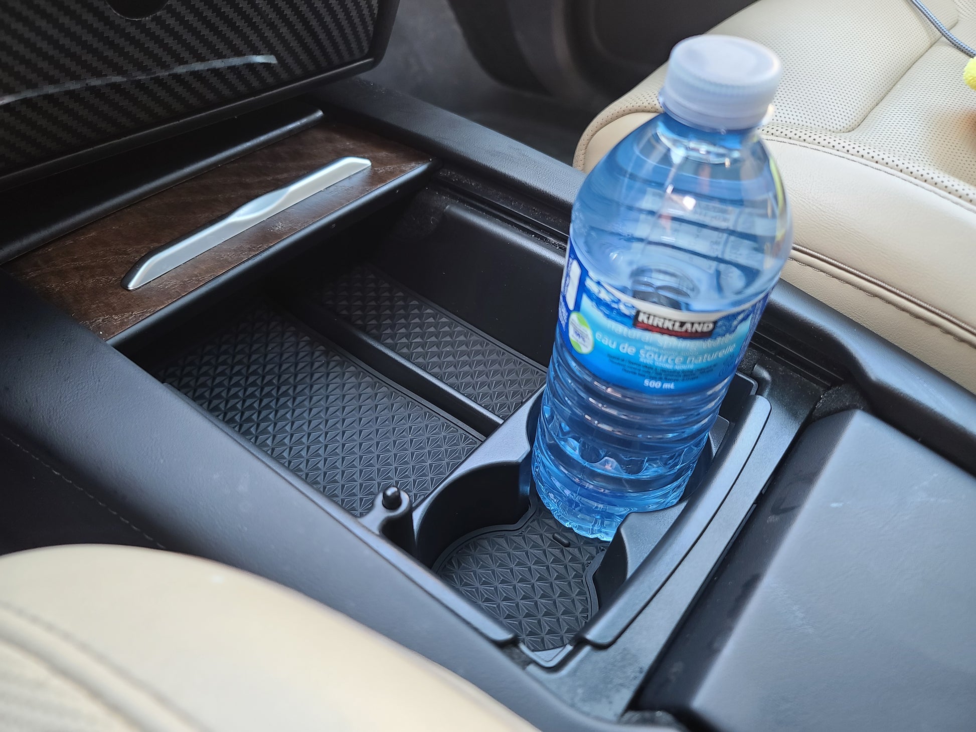 Model S/X 2016-2020: Centre Console Cup Tray Organizer