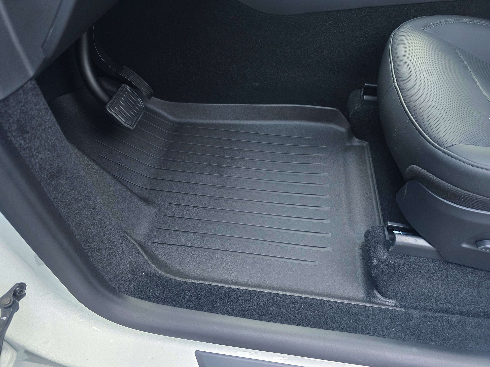 model-yjuniper-full-all-weather-floor-frunk-trunk-mats-bundle-set-6-pcs