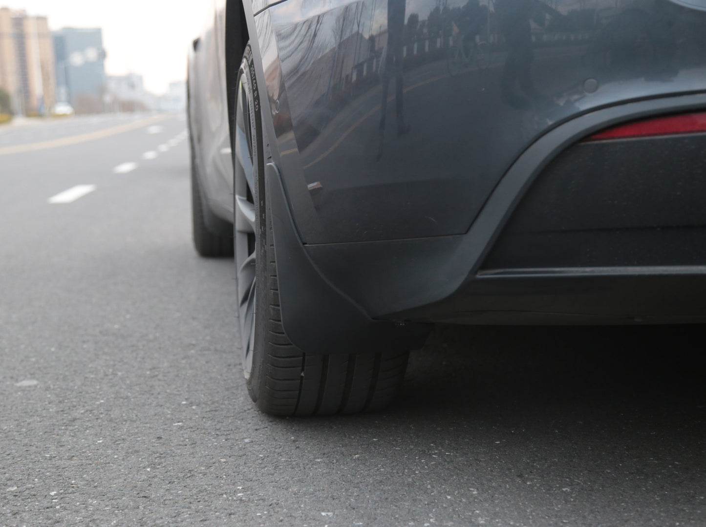 Model Y: Drill-free Mud Flaps Splash Guards (4 PCs)