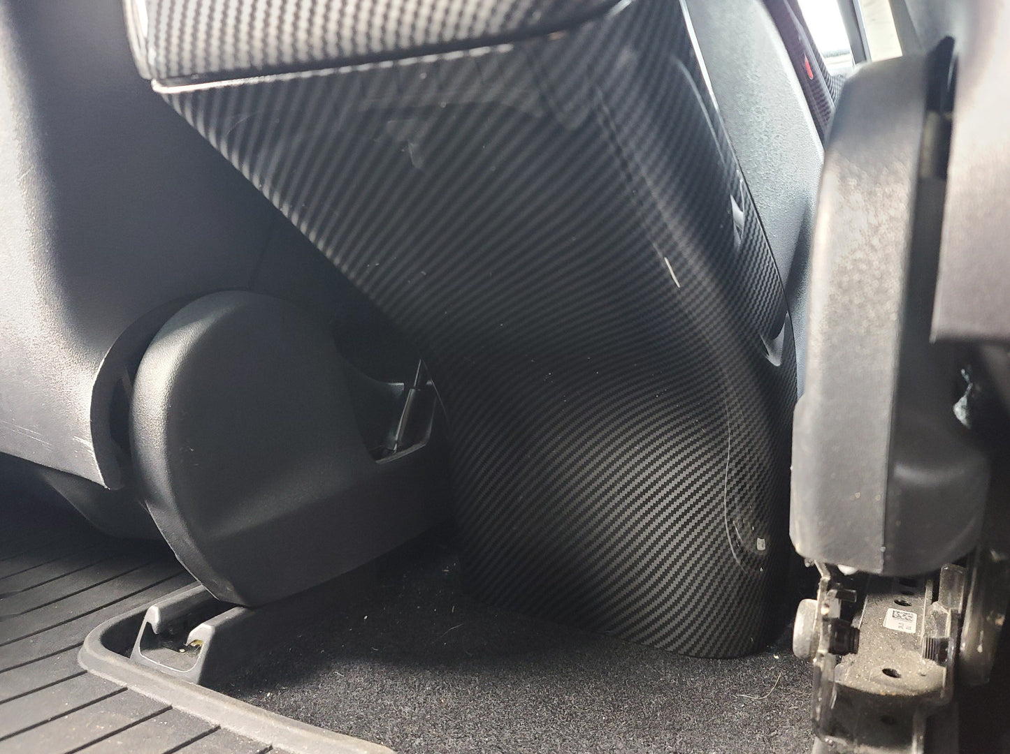 Model 3: Backseat Center Console Base Cover