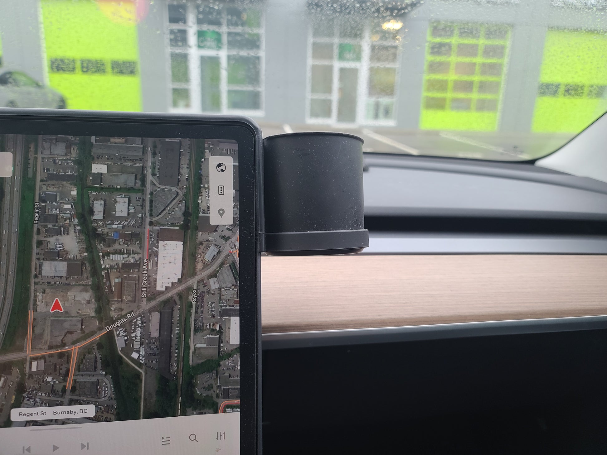 Model 3/Y: 3 in 1 Screen Cell Phone Holder Mount