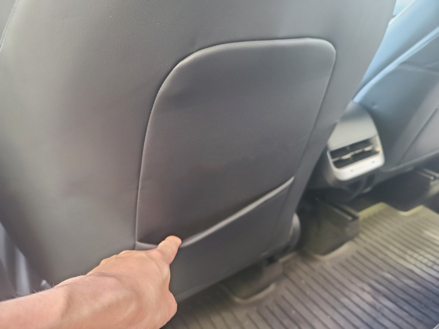 Model 3/Y: Full Backseat Kick Protector Mats(2 PCs)