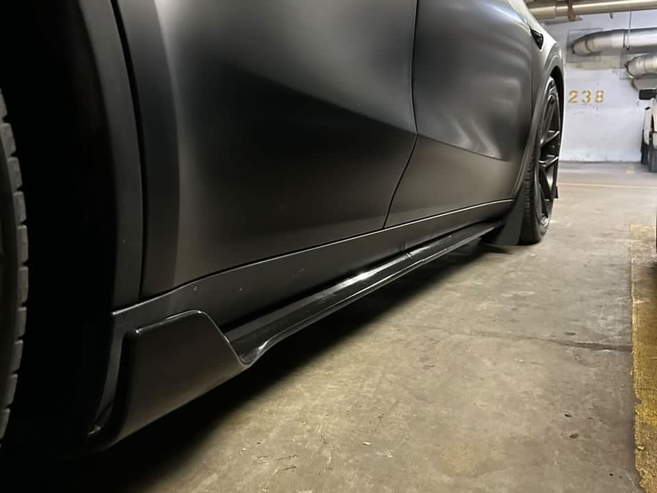 Model Y: Side Skirt Kit (4 PCs)