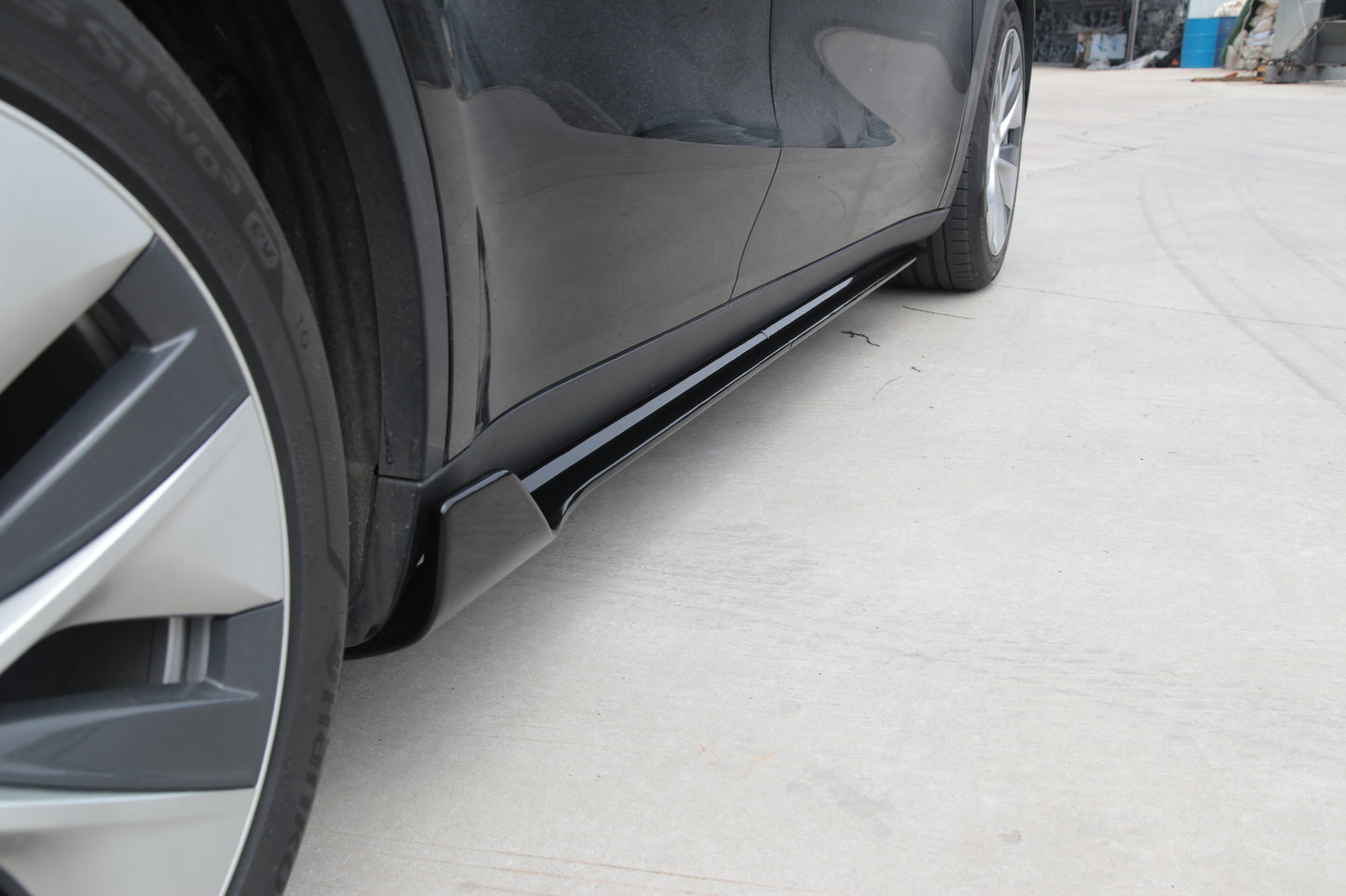 Model Y: Side Skirt Kit (4 PCs)