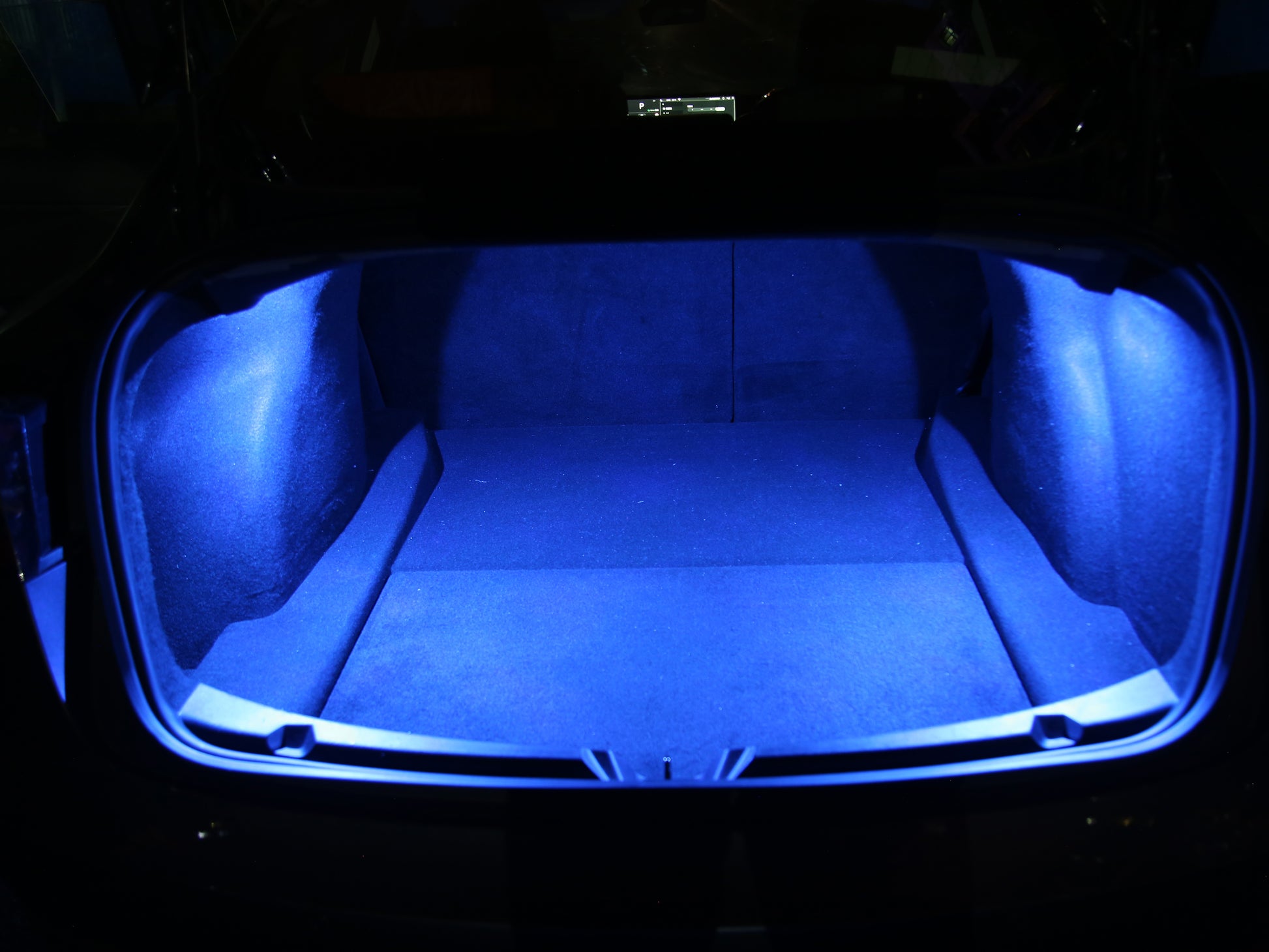 Model S/3/X/Y: High-luminance LED Interior Replacement Light (2 PCs)