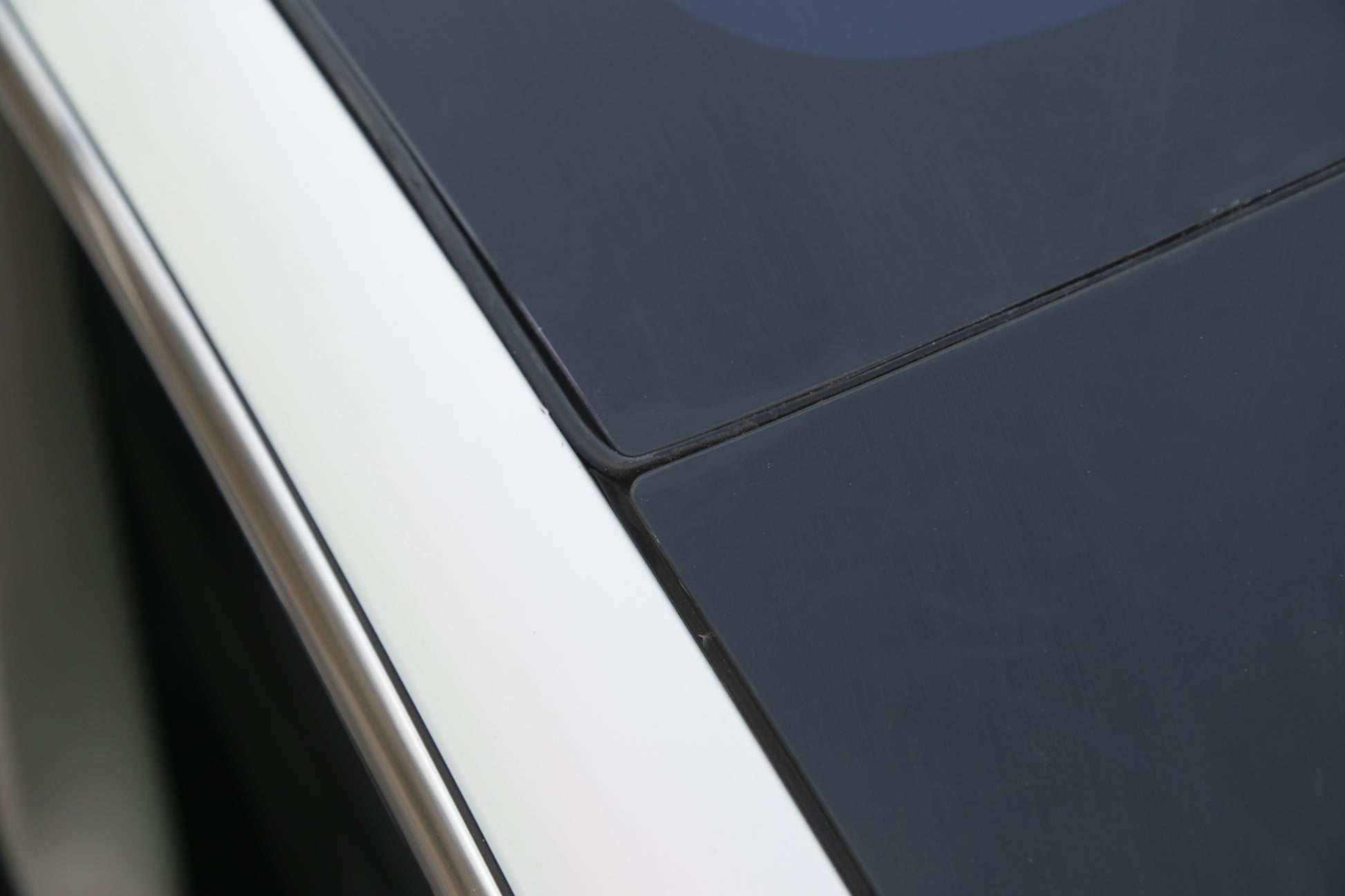 Model 3: Roof Noise Reduction Rubber Seal Stripe