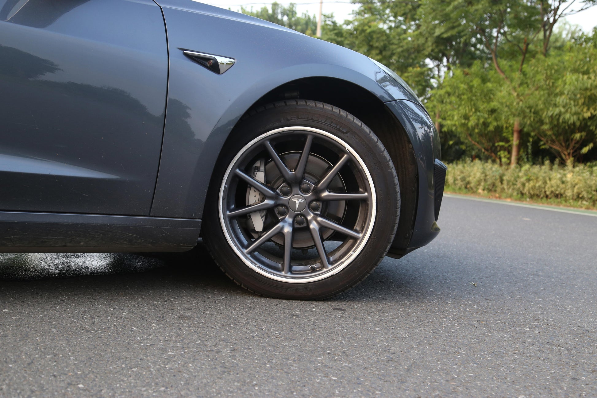 Model S/3/X/Y: Aero Wheel Caps Kit