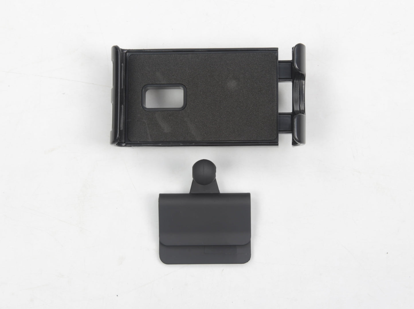 Model S/3/X/Y: Rear Seat Phone/Pad Holder