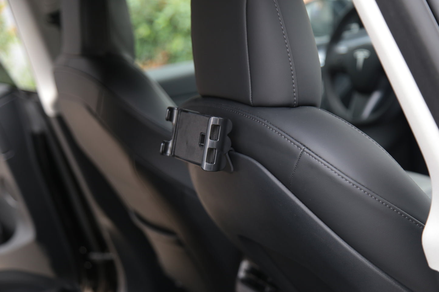 Model S/3/X/Y: Rear Seat Phone/Pad Holder