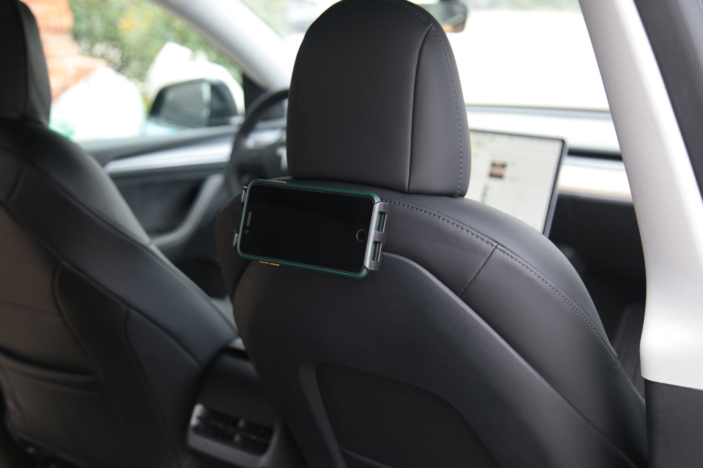 Model S/3/X/Y: Rear Seat Phone/Pad Holder