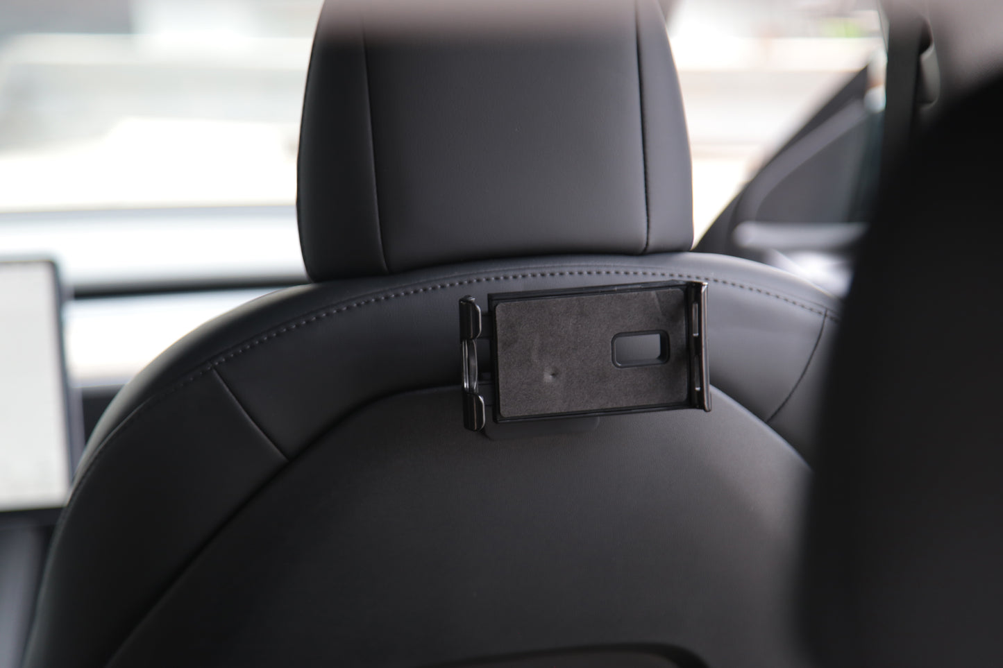 Model S/3/X/Y: Rear Seat Phone/Pad Holder