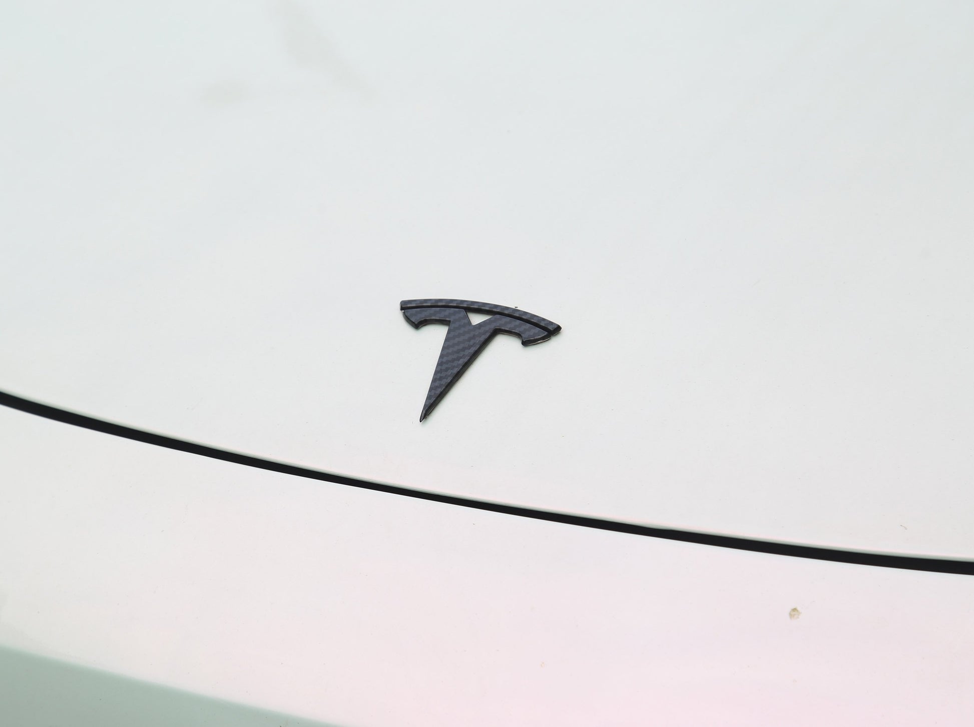 Model 3/Y: Frunk/Trunk/Steering Wheel Logo Emblem Decal Bundle (3 PCS) –  EVACA, Premium Accessories for Tesla Model 3 & Model Y
