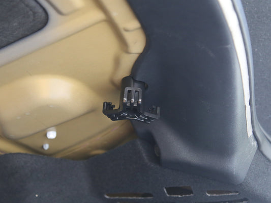 Model 3: Trunk Grocery Bag Hook