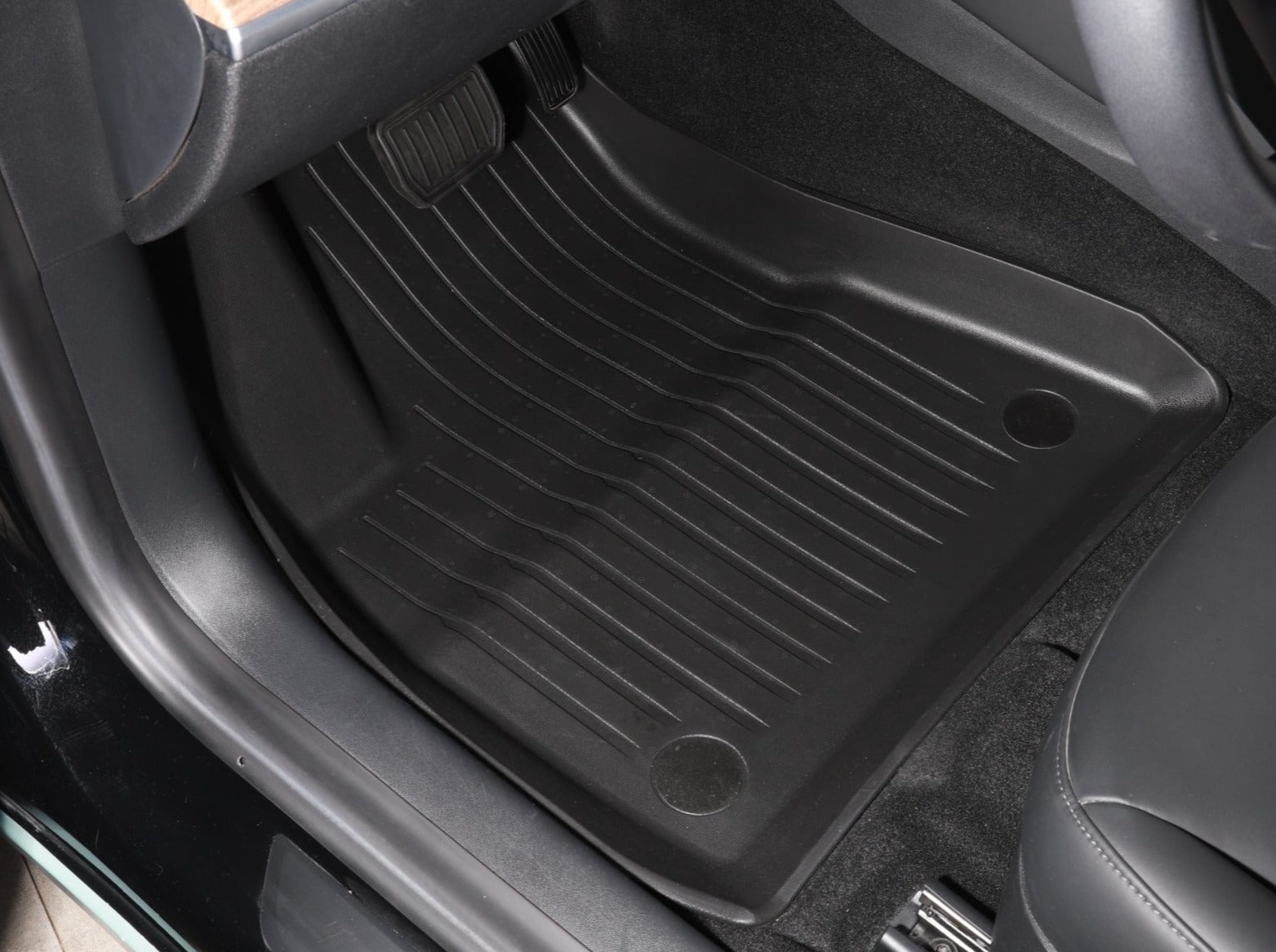 Model-3-Legacy-TPE-All-weather-Interior-Floor-Liners-Detachable-Carpets-3-PCs 1