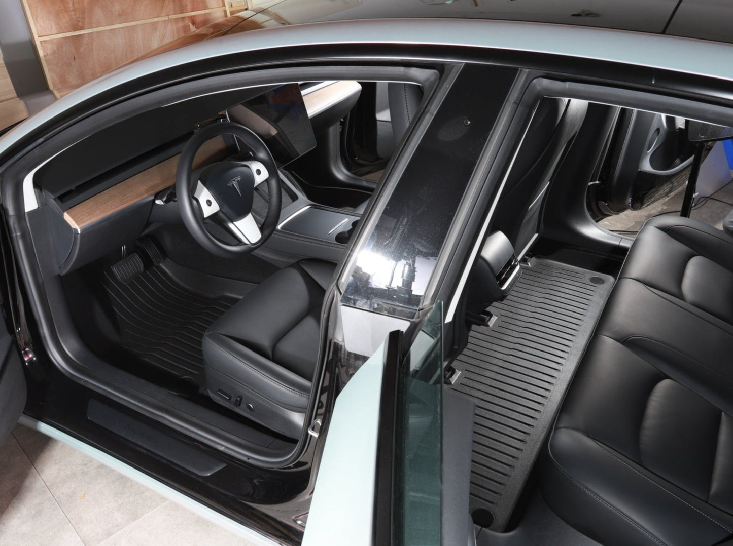 Model-3-Legacy-TPE-All-weather-Interior-Floor-Liners-Detachable-Carpets-3-PCs 7