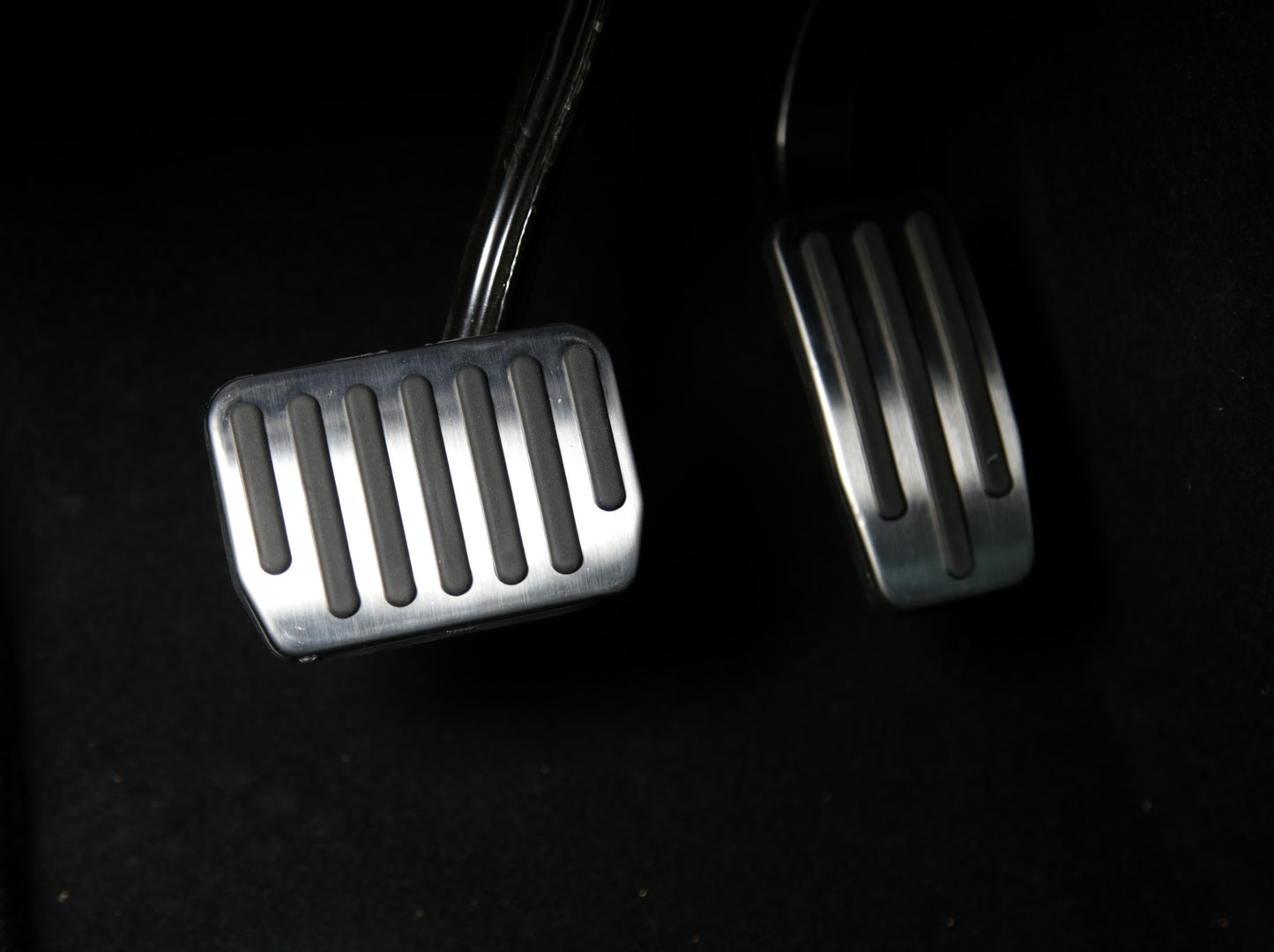 Model-3-Y-Performance-Gas-Brake-Metal-Pedals-Set 1