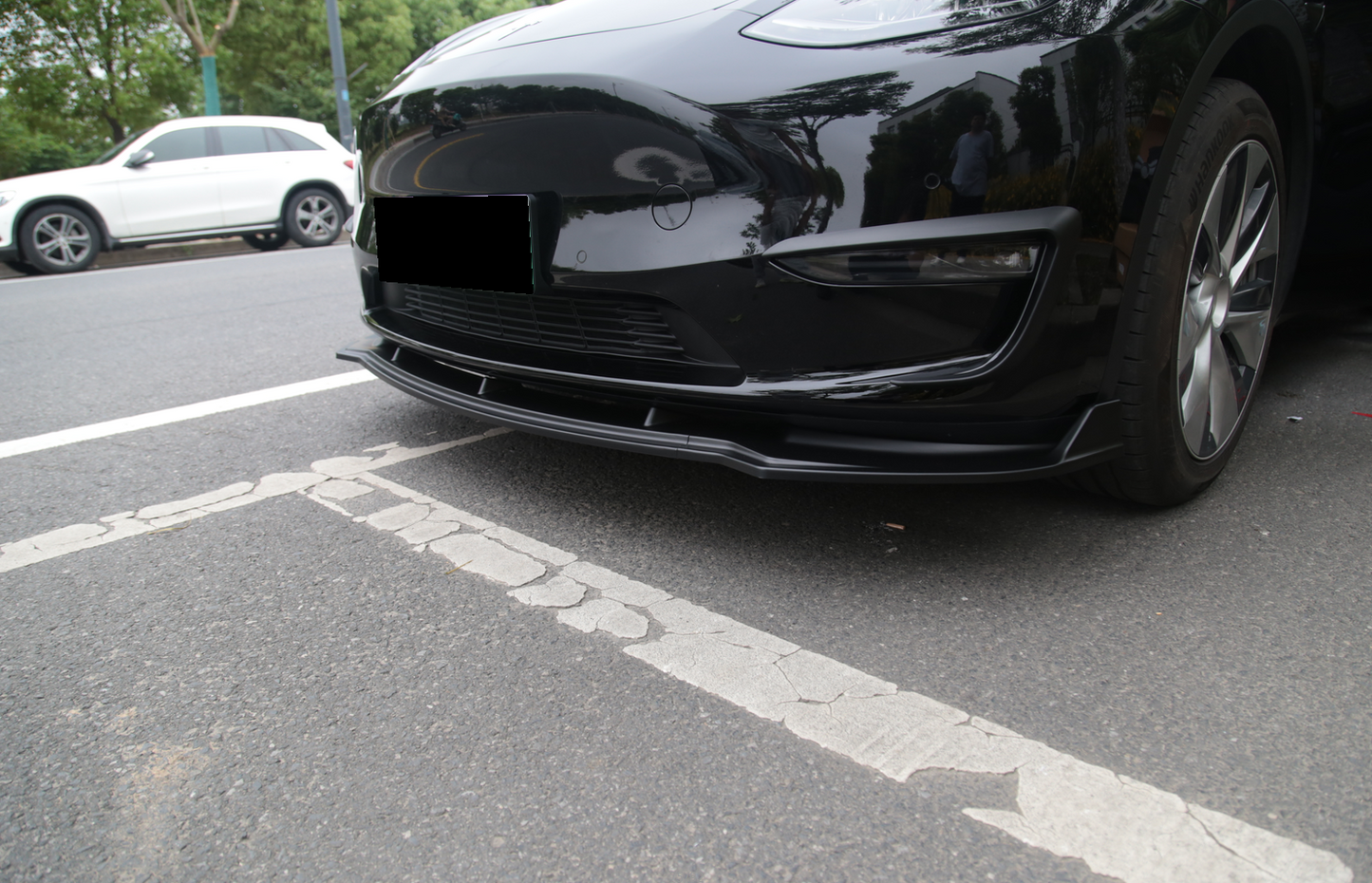 Model Y: Front Air Deflector Lip